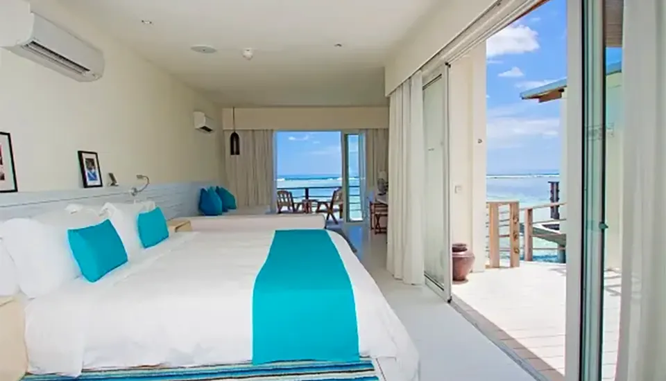 هتل هالیدی این ریزورت کاندوما مالدیو